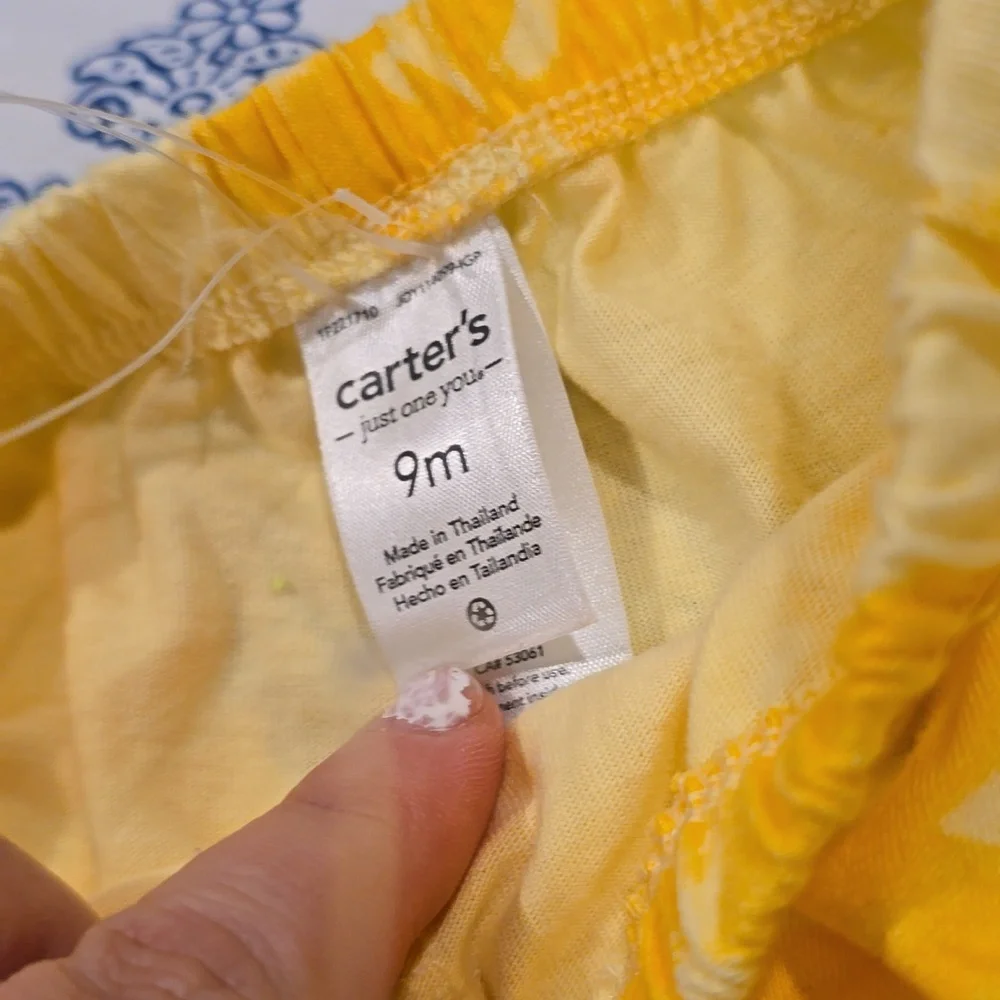 ❤️10/$13 New cute carter's floral summer bottoms